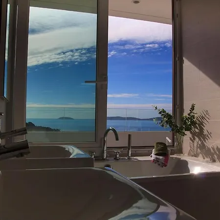 Willa Villa De Diseno Con Impresionantes Vistas Al Mar *